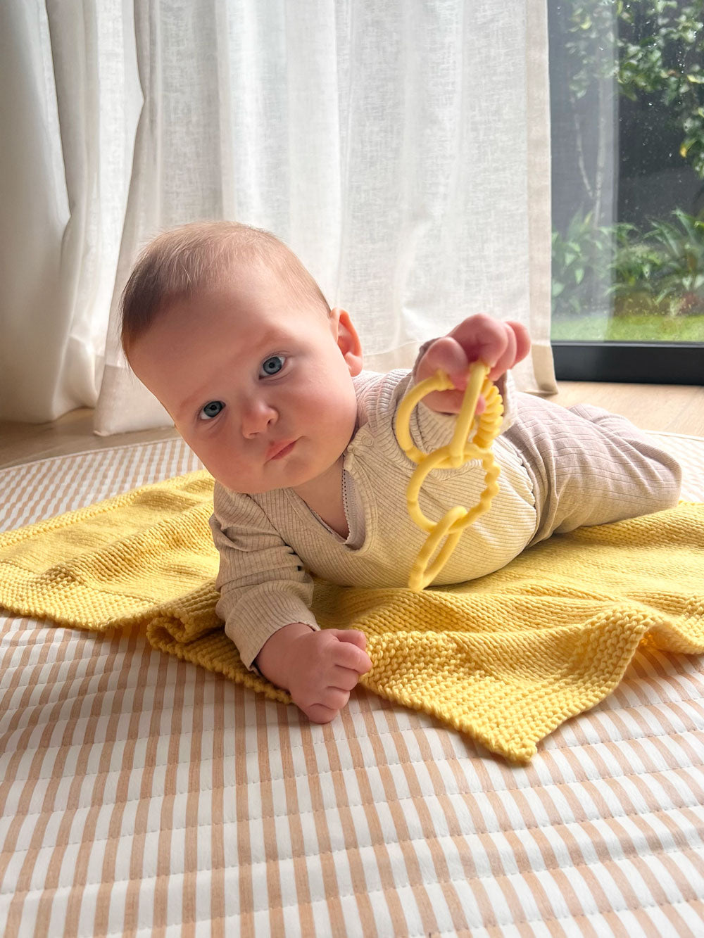 Elle Baby Blanket Knit Kit