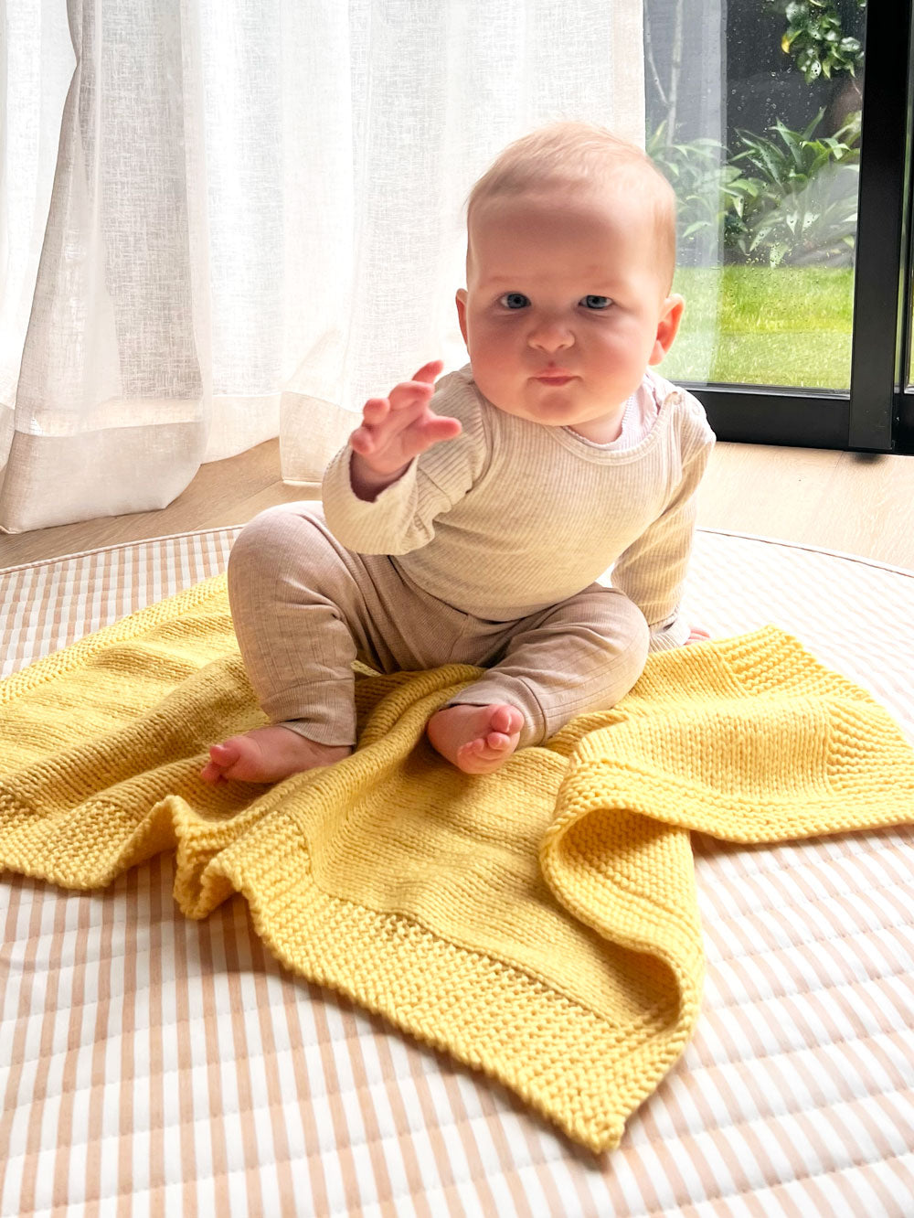 Elle Baby Blanket Knit Kit