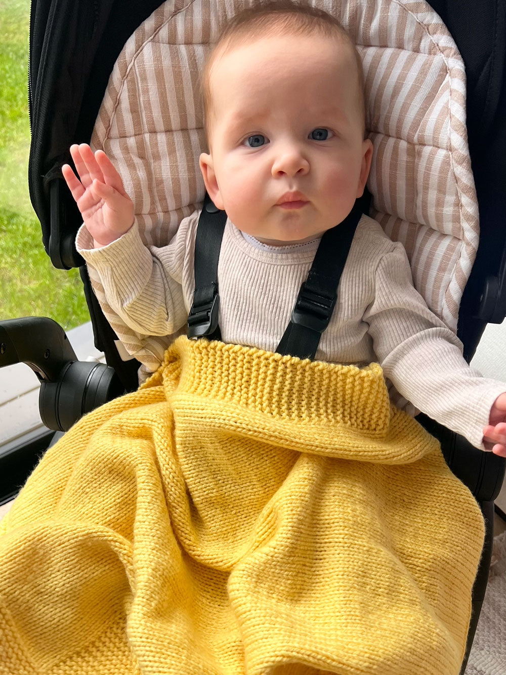 Elle Baby Blanket Knit Kit